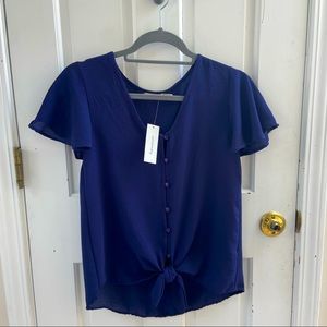 NWT✨ Mi Ami Button Up Tie Blouse